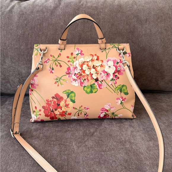 Gucci authentic top handle bag blooms pattern pink leather medium w strap - Picture 7 of 16